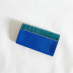 スマホが入る 長財布 本革 クロコダイル ターコイズ ペイズリー ブルー 11枚目の画像