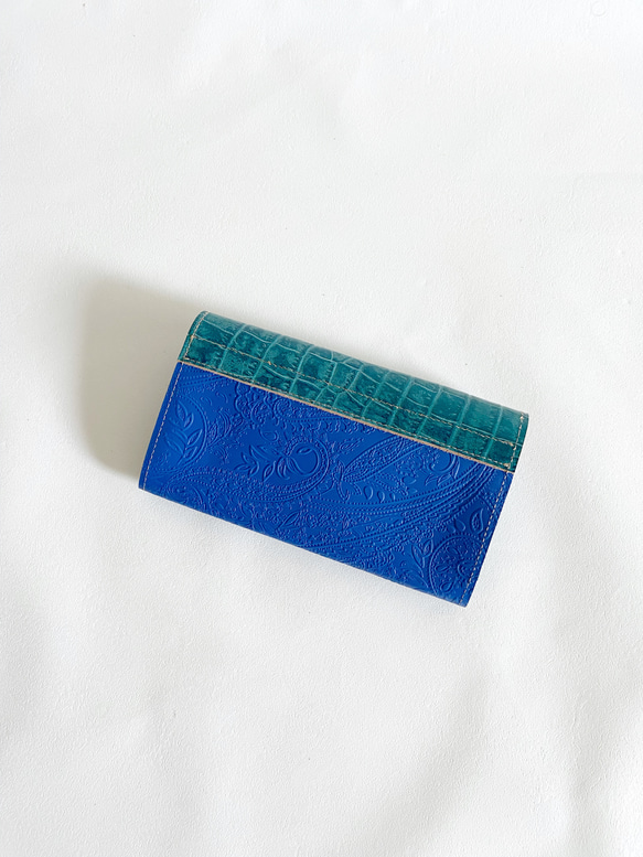 スマホが入る 長財布 本革 クロコダイル ターコイズ ペイズリー ブルー 11枚目の画像