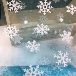 長さ2m／幅15cm クリスマスリボン　雪の結晶チュールレース　雪の結晶柄 チュール生地 4枚目の画像
