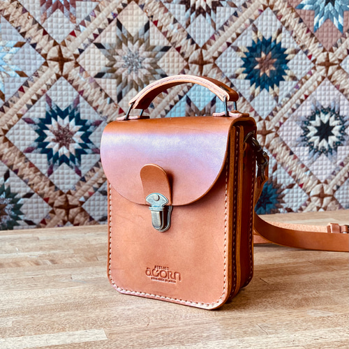 ヌメ革　ショルダーバッグ　レトロ　スイス　campa natura ハンドメイド