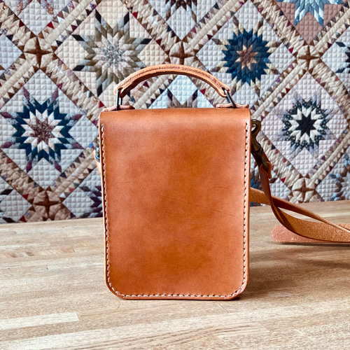 ヌメ革　ショルダーバッグ　レトロ　スイス　campa natura ハンドメイド