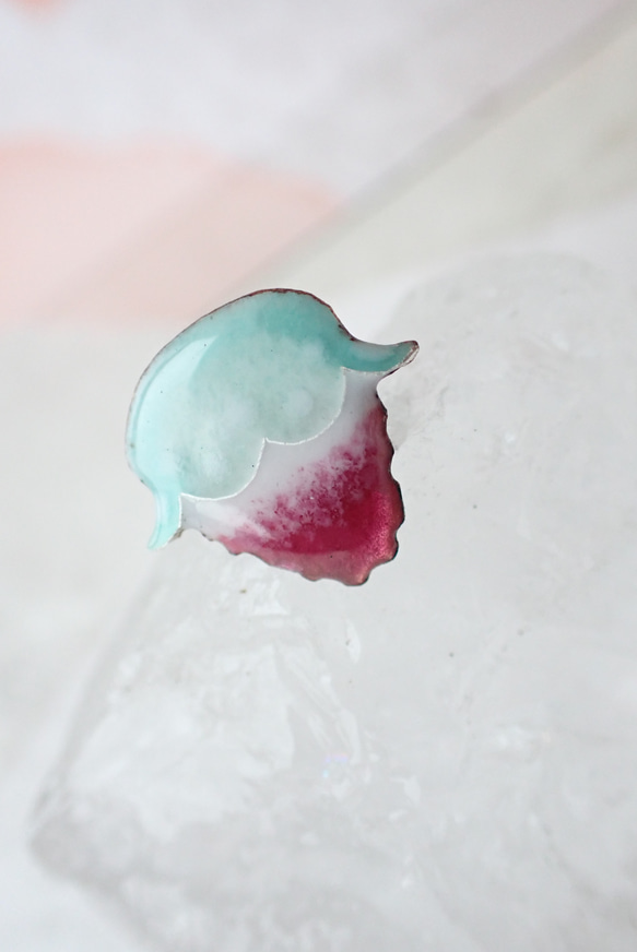 ✦夏シリーズ✦ かき氷のピアス(いちご味) 5枚目の画像