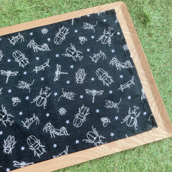 ランチョンマット　ランチマット　昆虫　カブトムシ　クワガタ　ヘラクレス　トンボ　カマキリ　 1枚目の画像