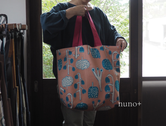 【nuno+】リバーシブル 大きめ shopping bag　ピンク系 9枚目の画像