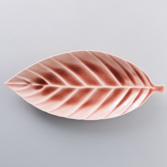 027-0502　長皿 魚焼物皿 楕円皿 サンマ 和陶器 和モダン /リーフプレート(L)ピンク 4枚目の画像