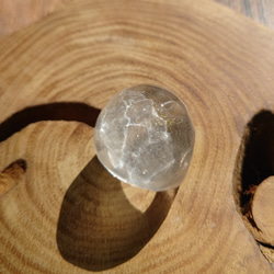 minamo 水のゆらめき を閉じ込めた 指輪 琥珀糖 水の中 ガラス とんぼ玉 クリア 満月 2枚目の画像