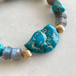 K14GF Turquoise and Labradorite stretch bracelet 第3張的照片