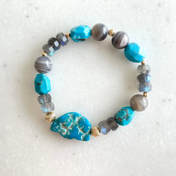 K14GF Turquoise and Labradorite stretch bracelet 第2張的照片