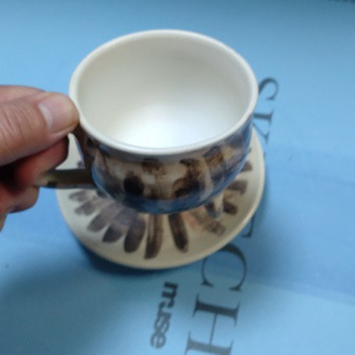 反転ねこカップソーサー ティーカップ 大正窯 Uesu Shigeo 通販