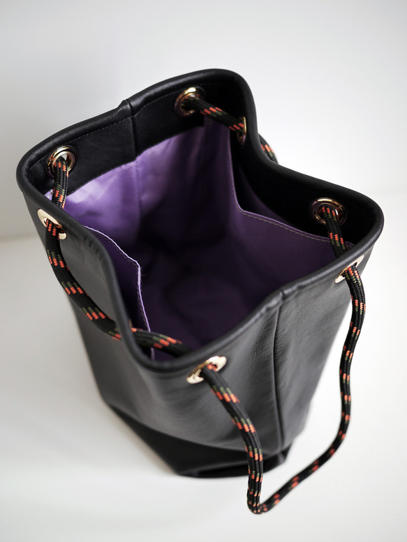 ［new・ストラップが選べます］レザーきんちゃくバッグ ブラック 7枚目の画像