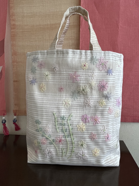 夏の帯地刺繍リメイクバッグ☆送料無料 1枚目の画像