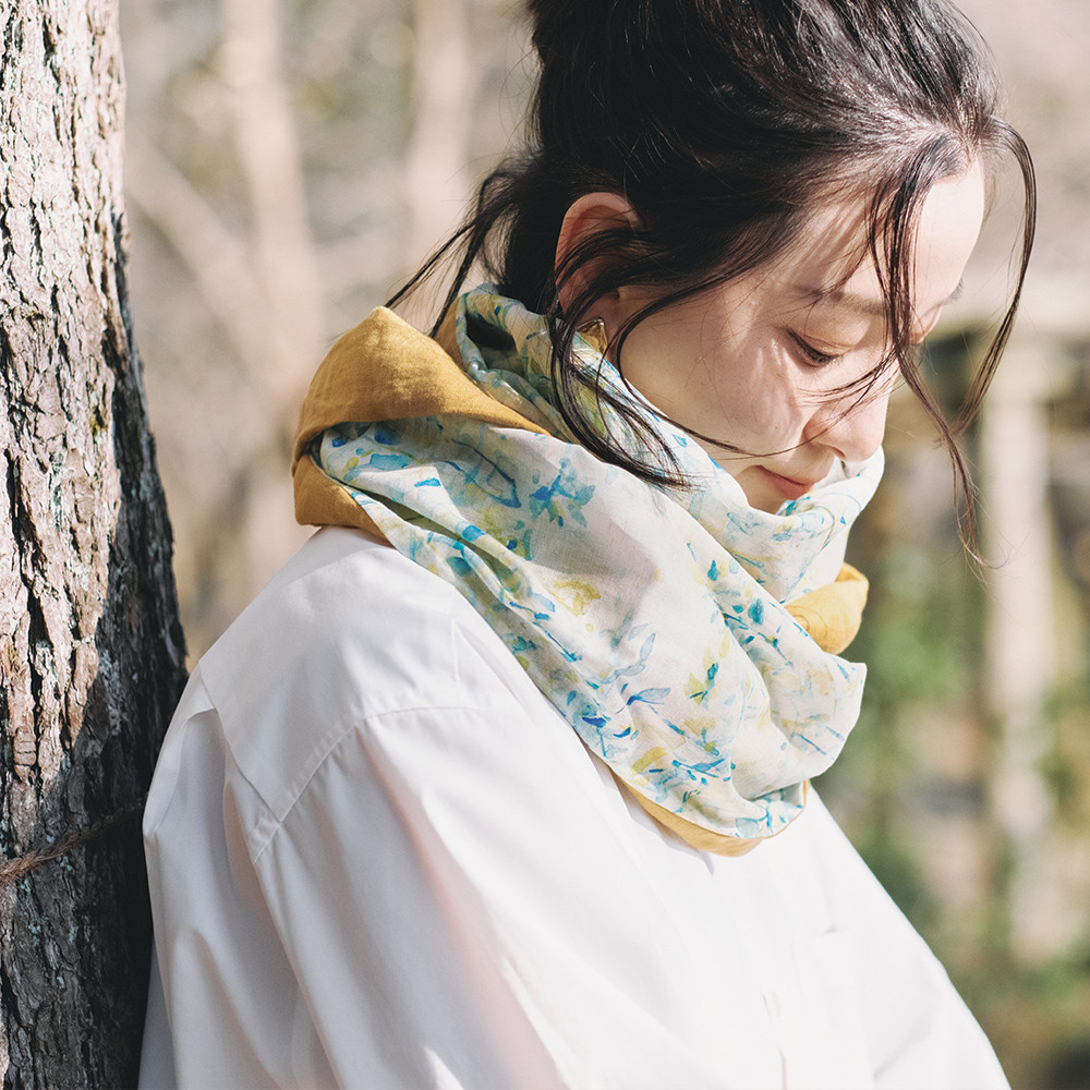 簡単にオシャレしたい！日焼け 冷房対策に! 薄手 二重巻き リネン スヌード 木々のゆらめき