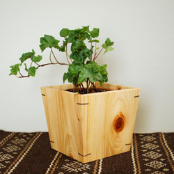 木製 鉢カバー（4号鉢用）ヒノキ材1　植木鉢カバー 1枚目の画像