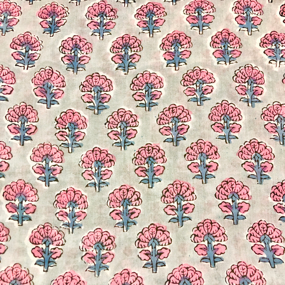 [50cm單位]灰色小粉紅色花朵印度手工塊印花布料紡織棉 第3張的照片