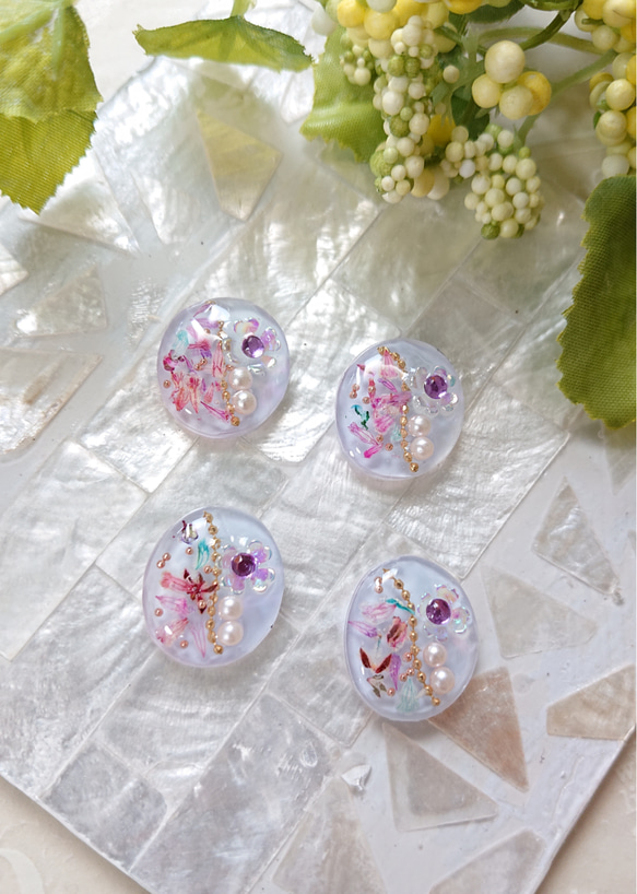 お花カボション☆4個 e-16 ブルー/グレー/ドライフラワー/花/レジン 