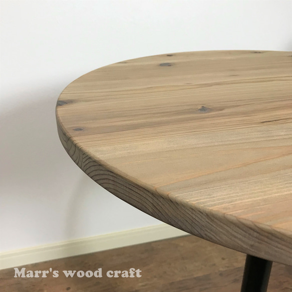 国産杉の無垢材カフェテーブル　円形　60cm　オイル仕上げ　ドリフトウッド色　アイアン脚　丸型【オーダー可能】 