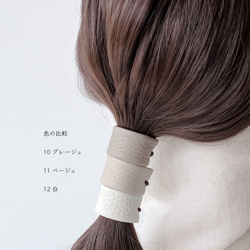 未使用 ✨️ アッカ ヘアゴム 本革 レザー 人気ブルー ビジュー フラワー 未使用 ✨️ アッカ ヘアゴム 本革 レザー 人気ブルー ビジュー