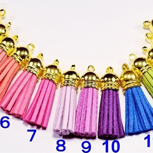 255 タッセルキーホルダー＊ぷっくりハート✨ハンドメイド✨