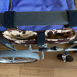 車いすサイドバック　楽しく介護　介護用品　スマホポーチ　車椅子サイドバッグ 3枚目の画像