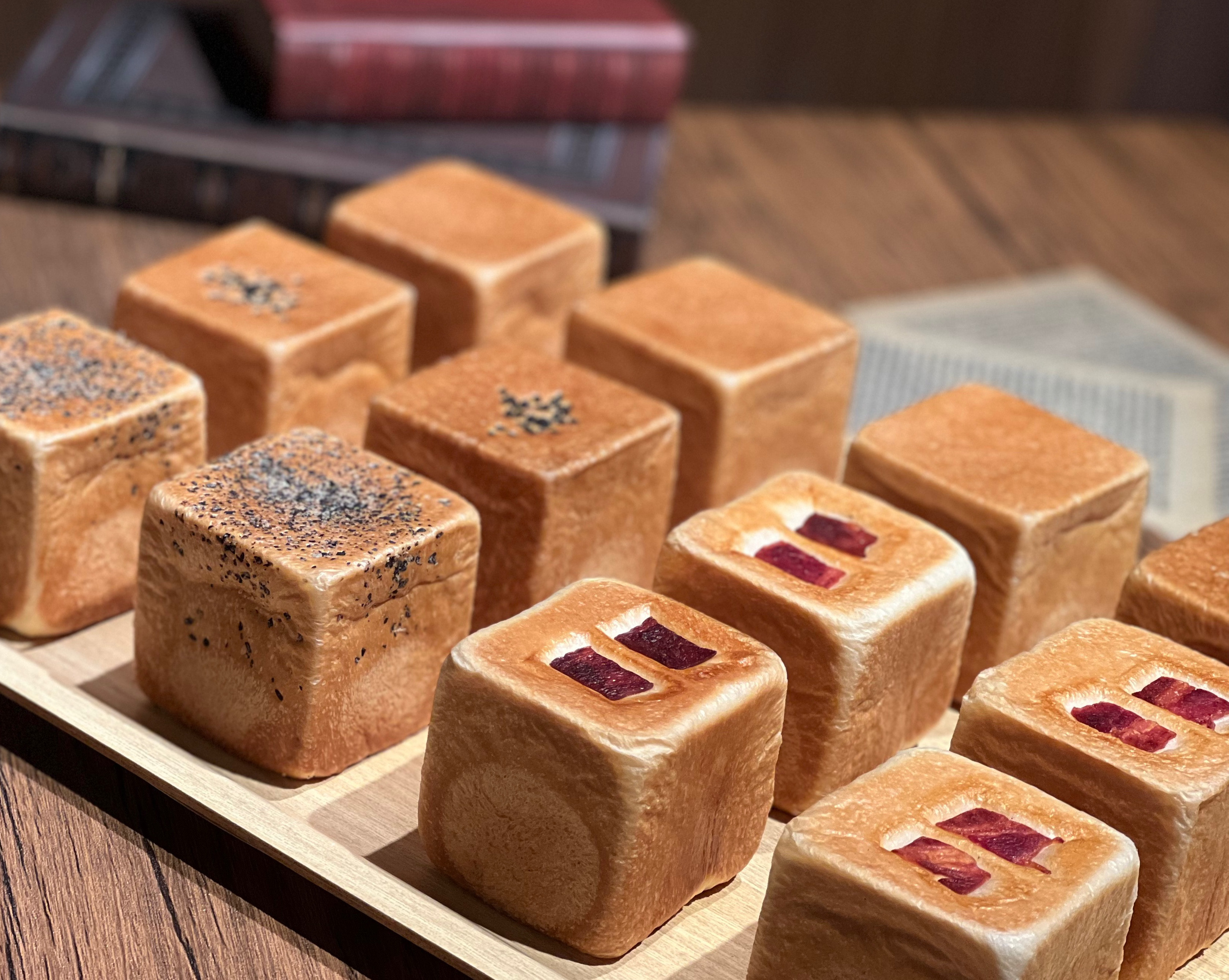 【送料無料】BASE+1お楽しみスペシャルＢＯＸ