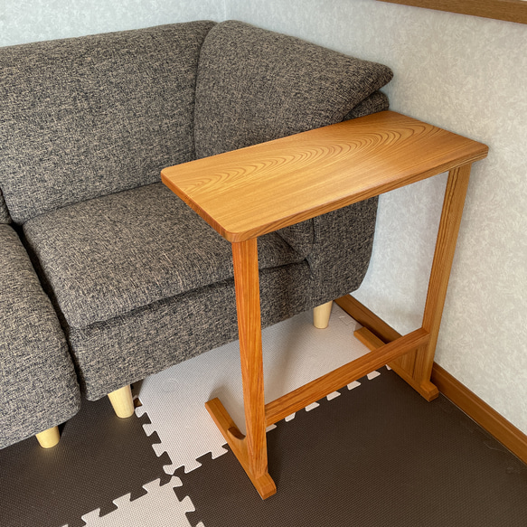 現物【SALE】サイドテーブル　✨　木製ハンドメイド　ソファ　ベッド　 即納 テーブル・机