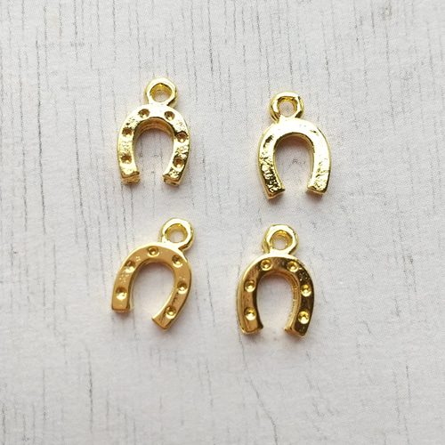 4個】 K16GP ミニ馬蹄チャーム 金具・チェーン ROSE 通販 14167548