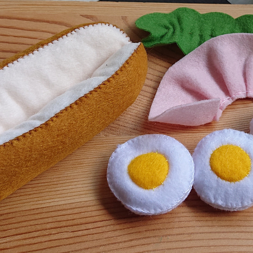 受注製作】フェルト ままごと パン屋さんセットA おもちゃ・人形