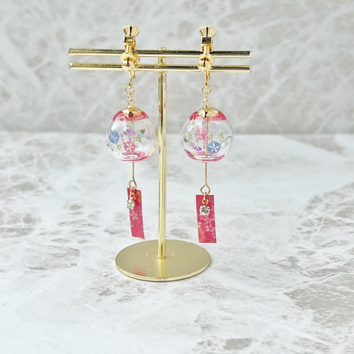 夏を満喫！大人可愛い 風鈴ミニチュアピアス イヤリング ピンク朝顔