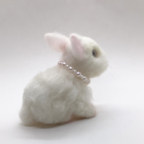 白うさぎ＊羊毛フェルト＊white rabbit 羊毛フェルト moco3871