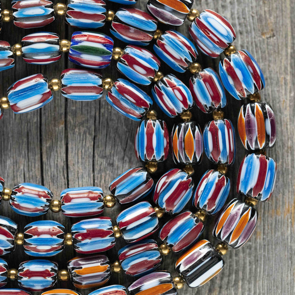 ＊Chevron beads