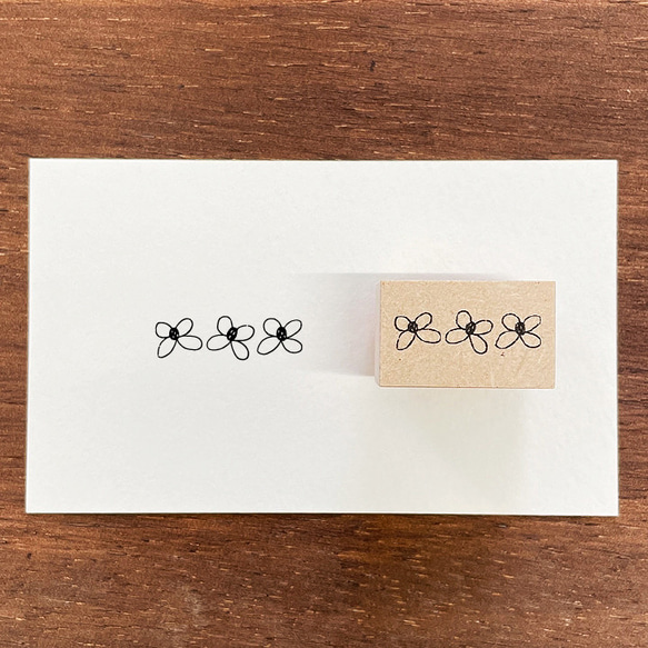 中野惠美監督插圖郵票Dokudami夏季植物花卉郵票（a-143） 第1張的照片