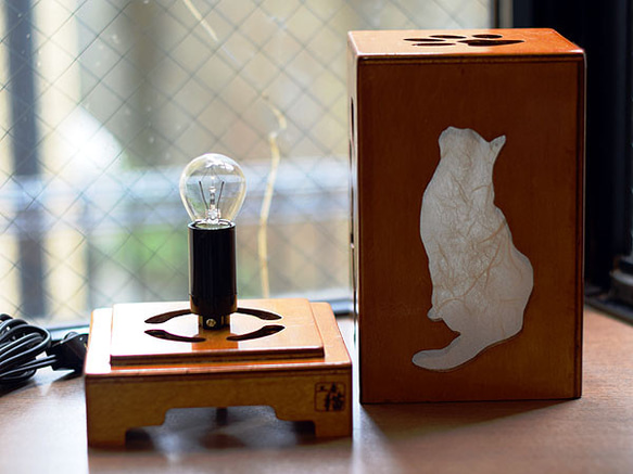 木の猫ランプ(小) 650 6枚目の画像