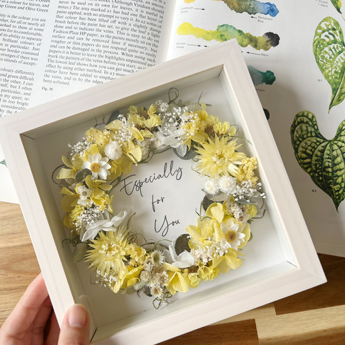 特集掲載】文字入れ&選べるカラー｜ドライフラワーフレームリース