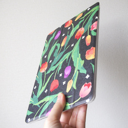 手帳型iPadケース【チューリップ】三折りスタンド機能付プラケースタイプ 3枚目の画像