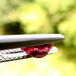 スリランカ産　ロードライトガーネット　0.93ct 高品質ルース　宝石 3枚目の画像