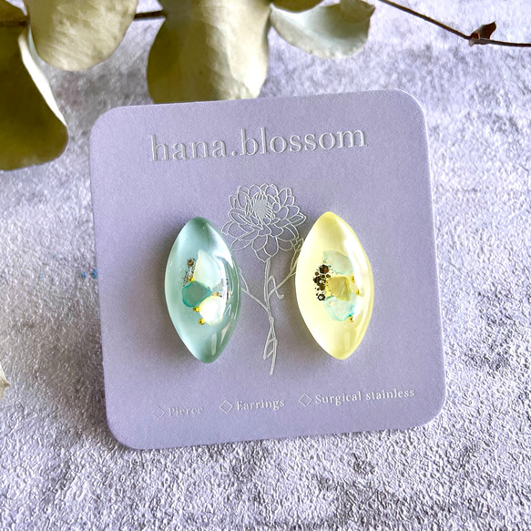 glass marquis bycolor pastel Earrings 3枚目の画像