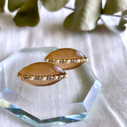 glass marquis metallic bronzegold Earrings 4枚目の画像