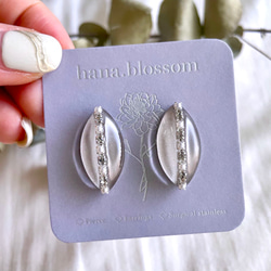 glass marquis metallic bronzesilver Earrings 3枚目の画像