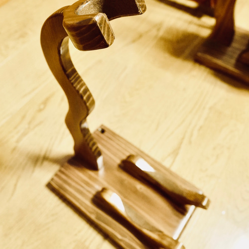 限定1台】手作り木工 木製バイオリンスタンド （ニス仕上げ） 1/4〜1