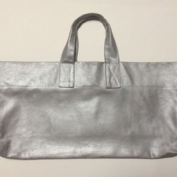 SALE｜Painted-Tote SILVER（ペンキを塗った横長トートバック） 5枚目の画像