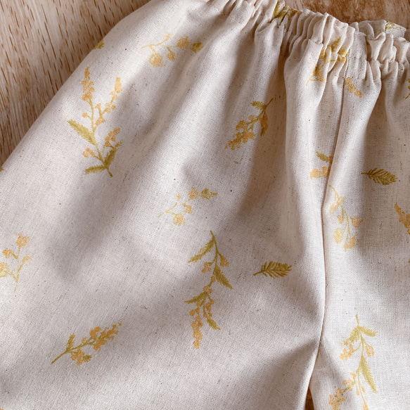 baby✭裾フリルパンツ ✭綿麻ミモザ　キナリ 3枚目の画像