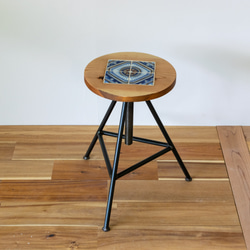 タイルを埋め込んだアイアンの昇降スツール Aタイプ[数量限定] 椅子