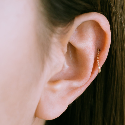 14K金 ゴールド チェーン ヘリックス 軟骨 アンチトラガス ピアス