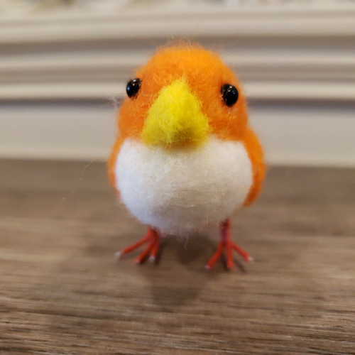 羊毛フェルト 置物 鳥 カナリアのお友達 オレンジ色の鳥さん f00062