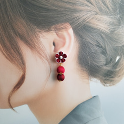 再販❣️秋☆紅葉もみじとどんぐりのピアス❀♫♬ ゆらゆらポンポン ,レオパード♡ ゆれる秋の葉っぱのプチピアス・イヤリング いちょう かえで