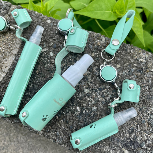 本革：アロマや香水、消毒液をとっても可愛く持ち歩けるスプレーボトル