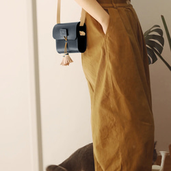 Tassel Pochette，真皮手工單肩包，外出包，夏季包 第4張的照片