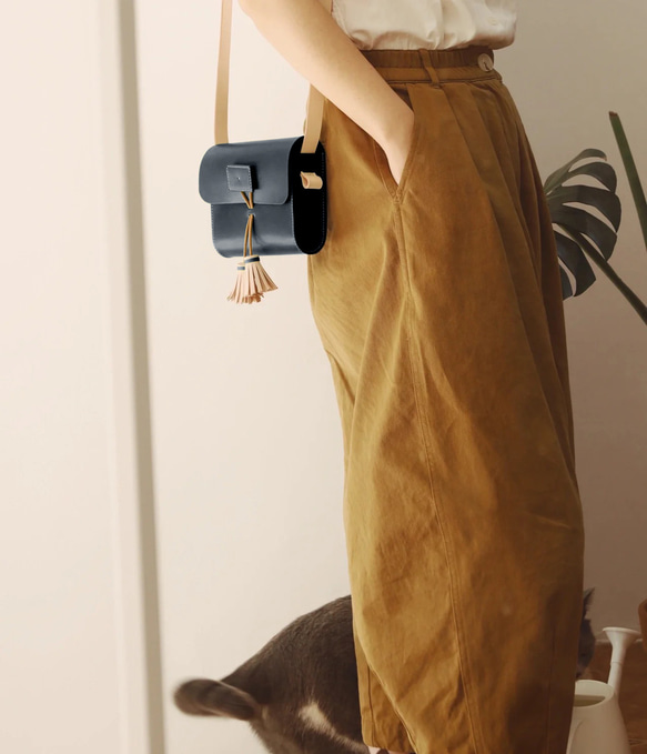 Tassel Pochette，真皮手工單肩包，外出包，夏季包 第4張的照片