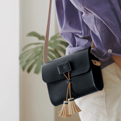 Tassel Pochette，真皮手工單肩包，外出包，夏季包 第2張的照片