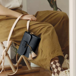 Tassel Pochette，真皮手工單肩包，外出包，夏季包 第3張的照片